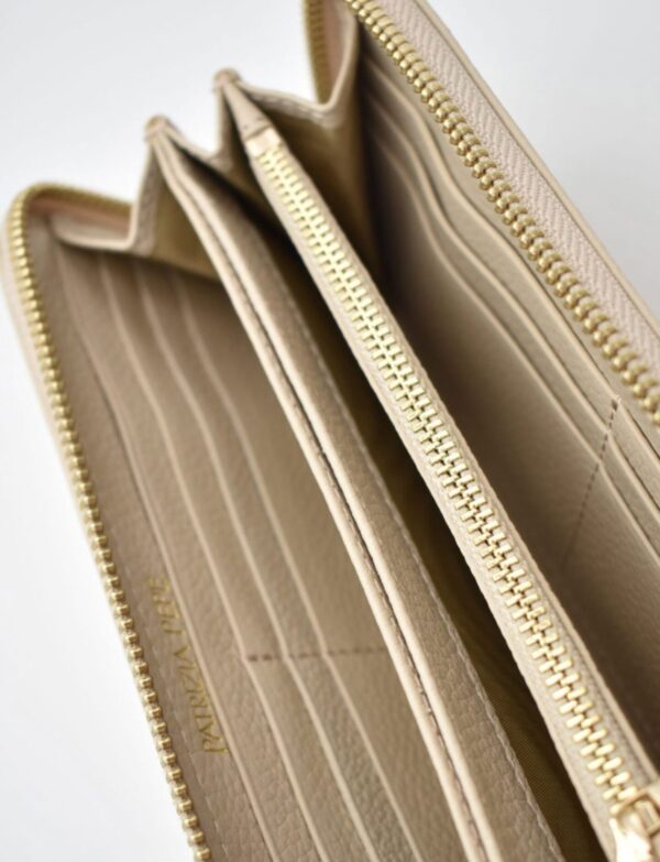 Beżowy portfel Patrizia Pepe