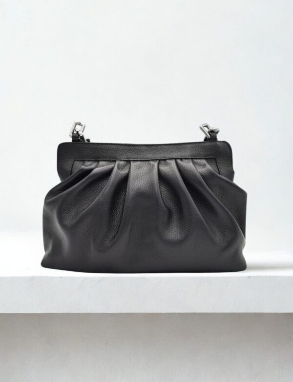 Czarna skórzana torebka Boca