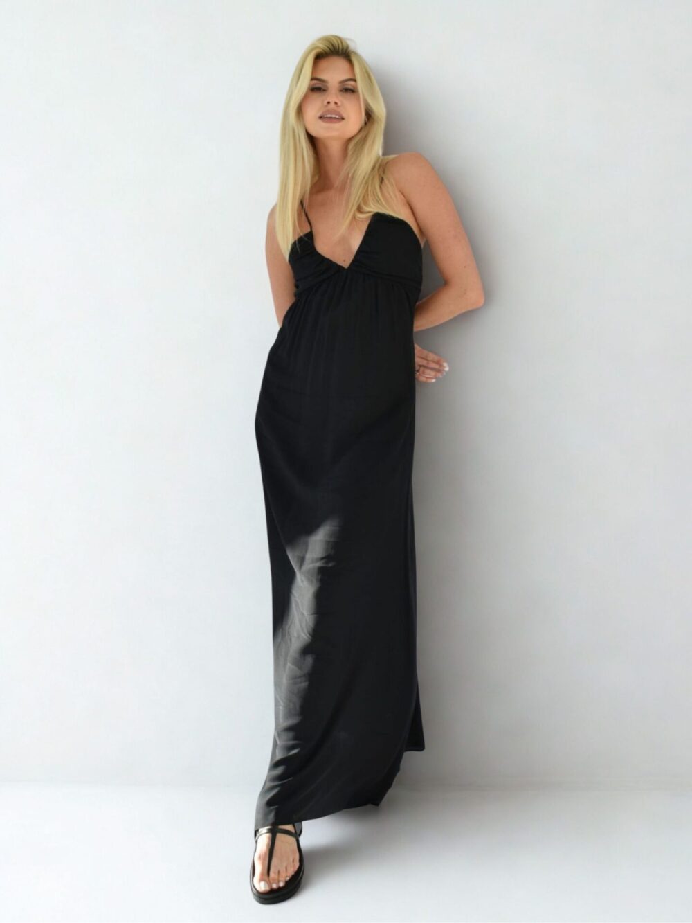 Czarna sukienka z wiskozy Patrizia Pepe