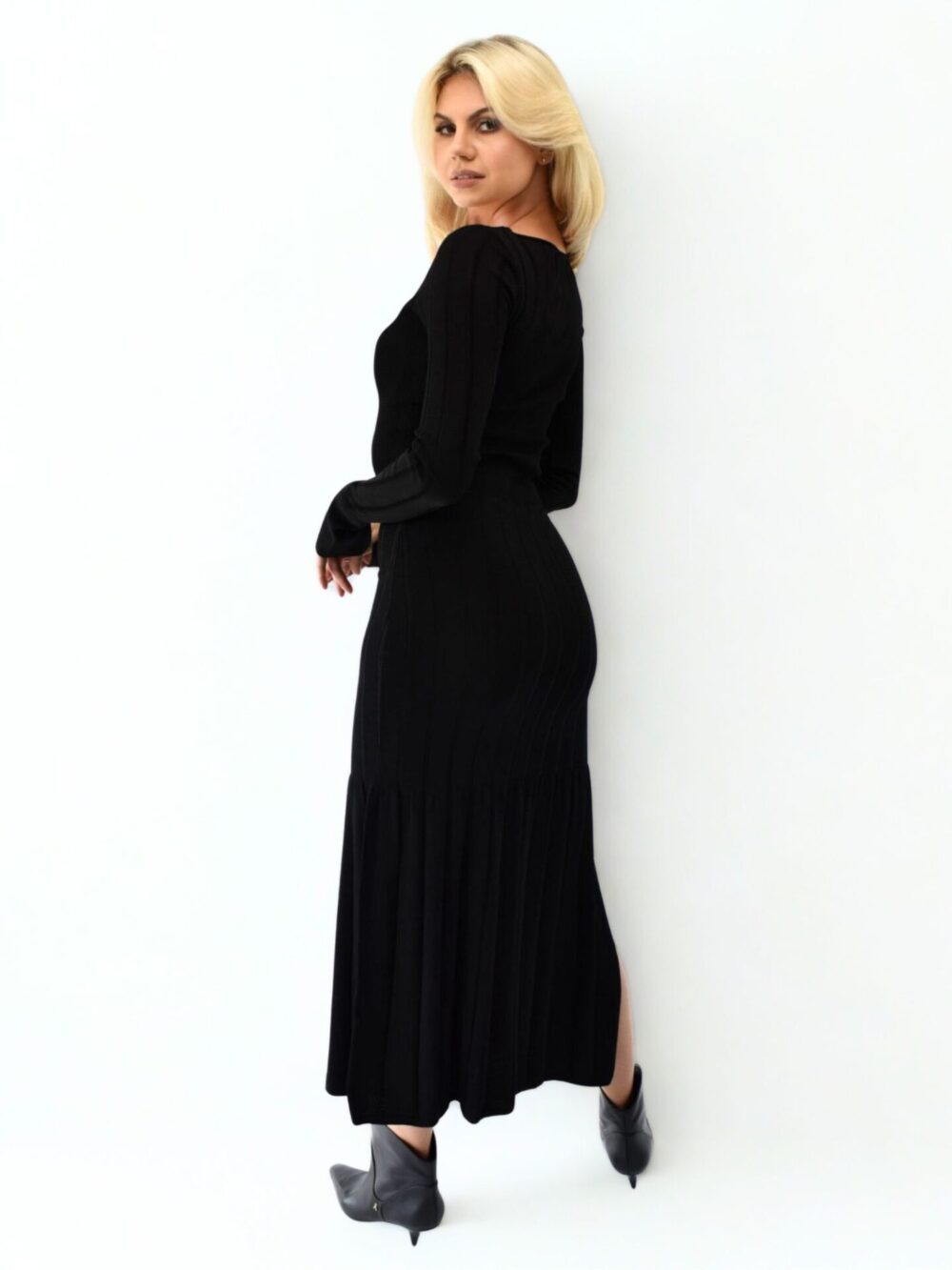 Dzianinowa czarna sukienka Patrizia Pepe