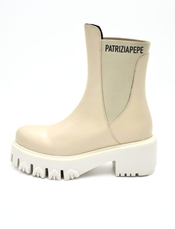 Jasne Sztyblety Patrizia Pepe