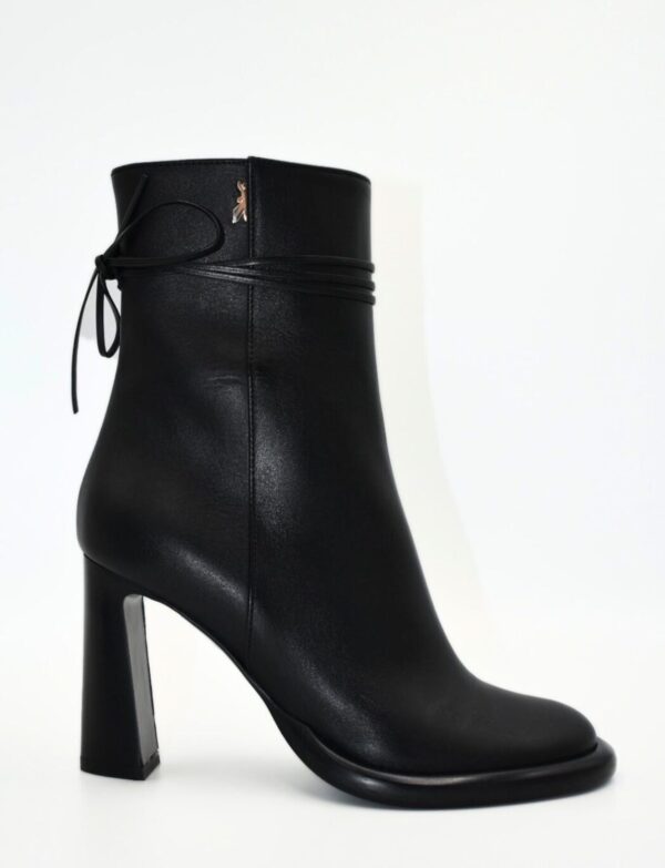 Botki na obcasie Patrizia Pepe