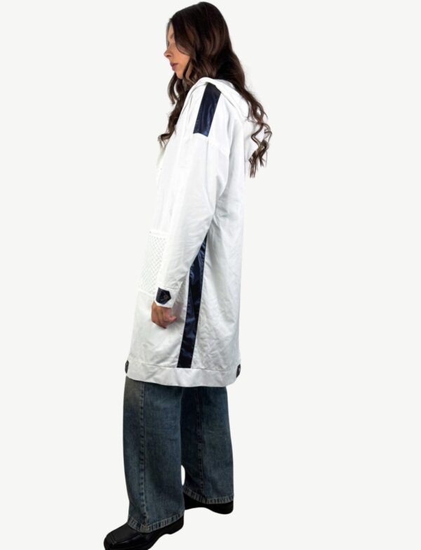 Biały płaszcz Boca