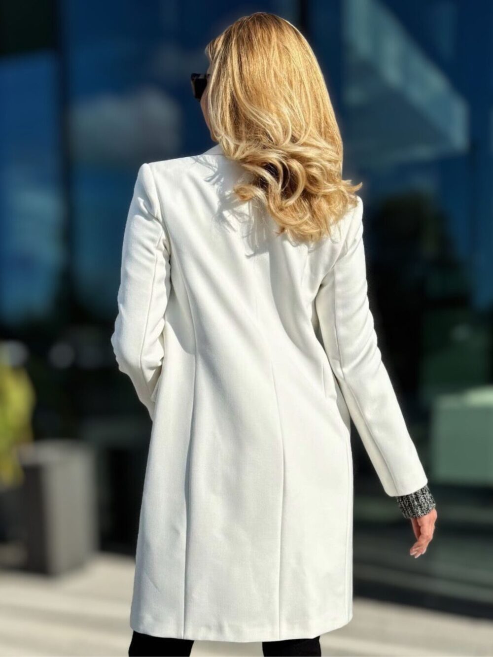 Elegancki Biały Płaszcz Liu Jo