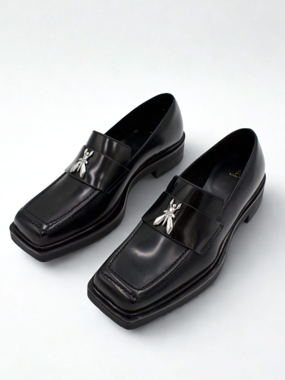 Czarne skórzane mokasyny Patrizia Pepe