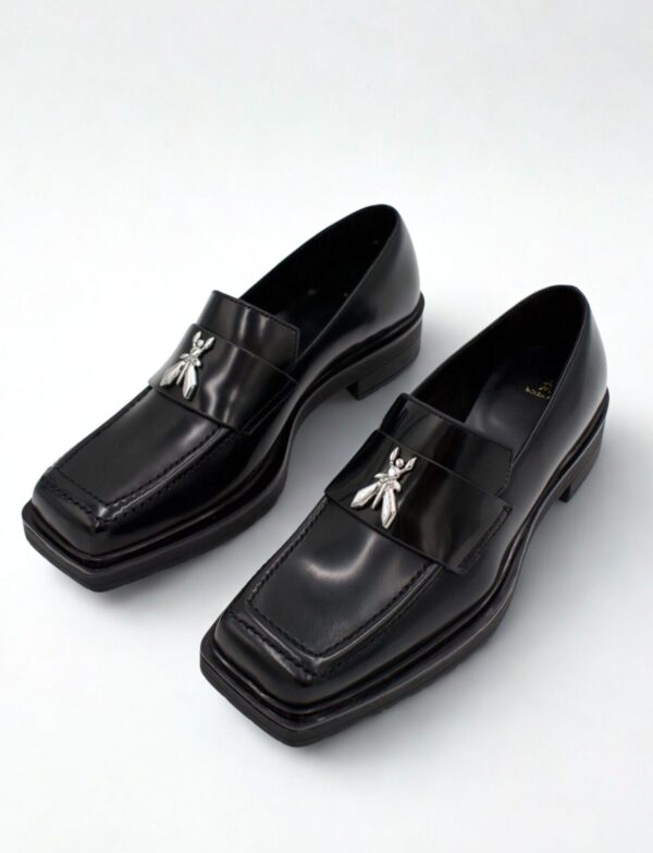 Czarne skórzane mokasyny Patrizia Pepe