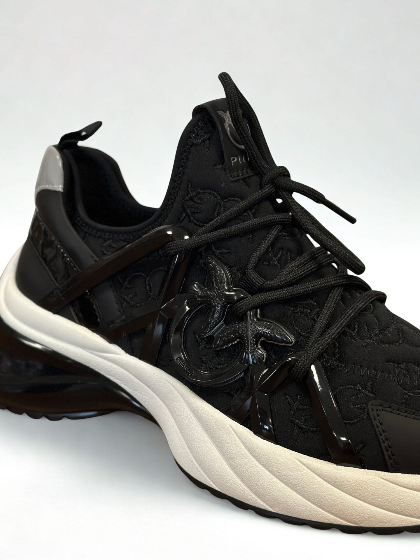 Czarne Sneakersy Pinko