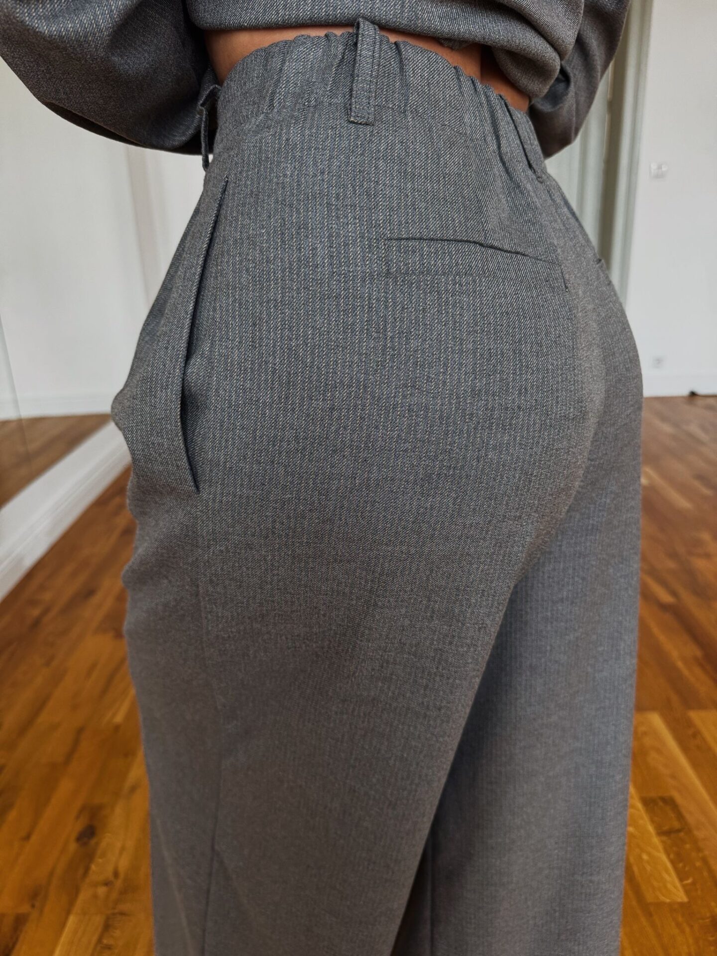 Szary damski komplet Siste's Szary damski komplet Siste's