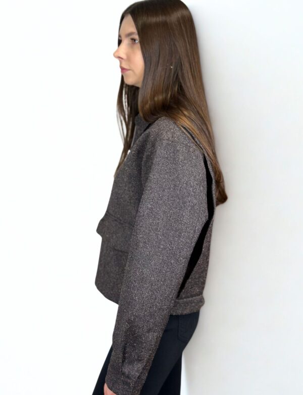 Brązowa kurtka Patrizia Pepe bok