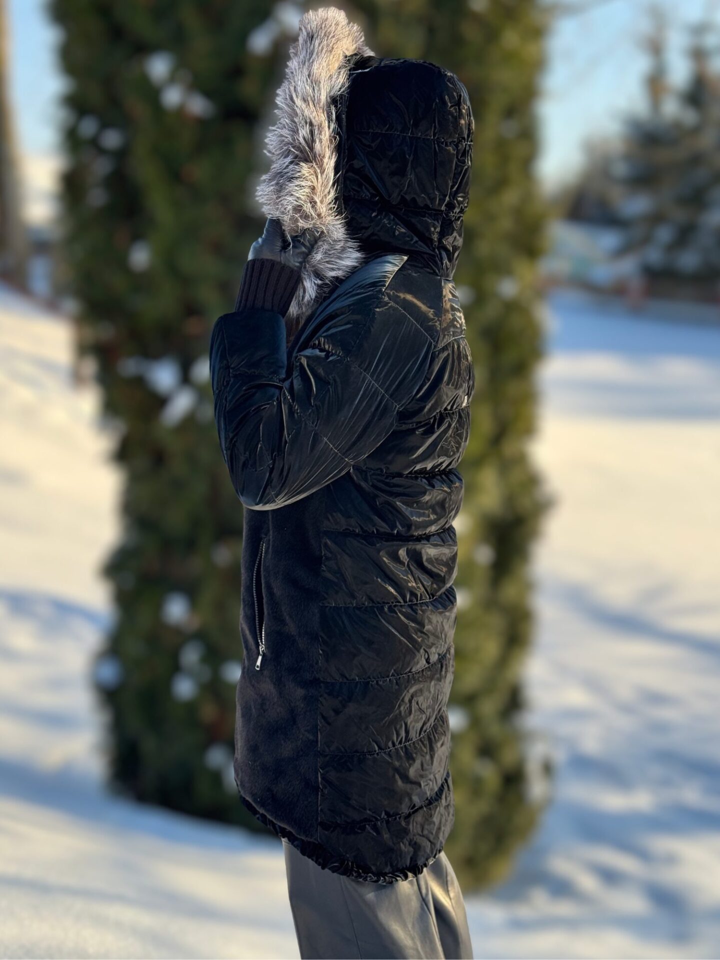 Czarny płaszcz z kapturem Boca Czarny płaszcz z kapturem Boca