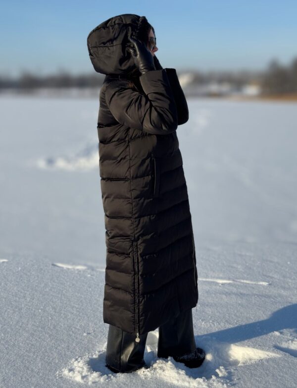 Czarny puchowy płaszcz Liu Jo