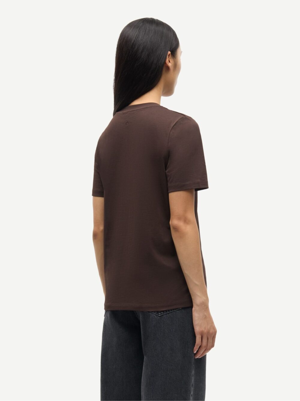 Brązowy t-shirt Samsøe Samsøe Sasade tył